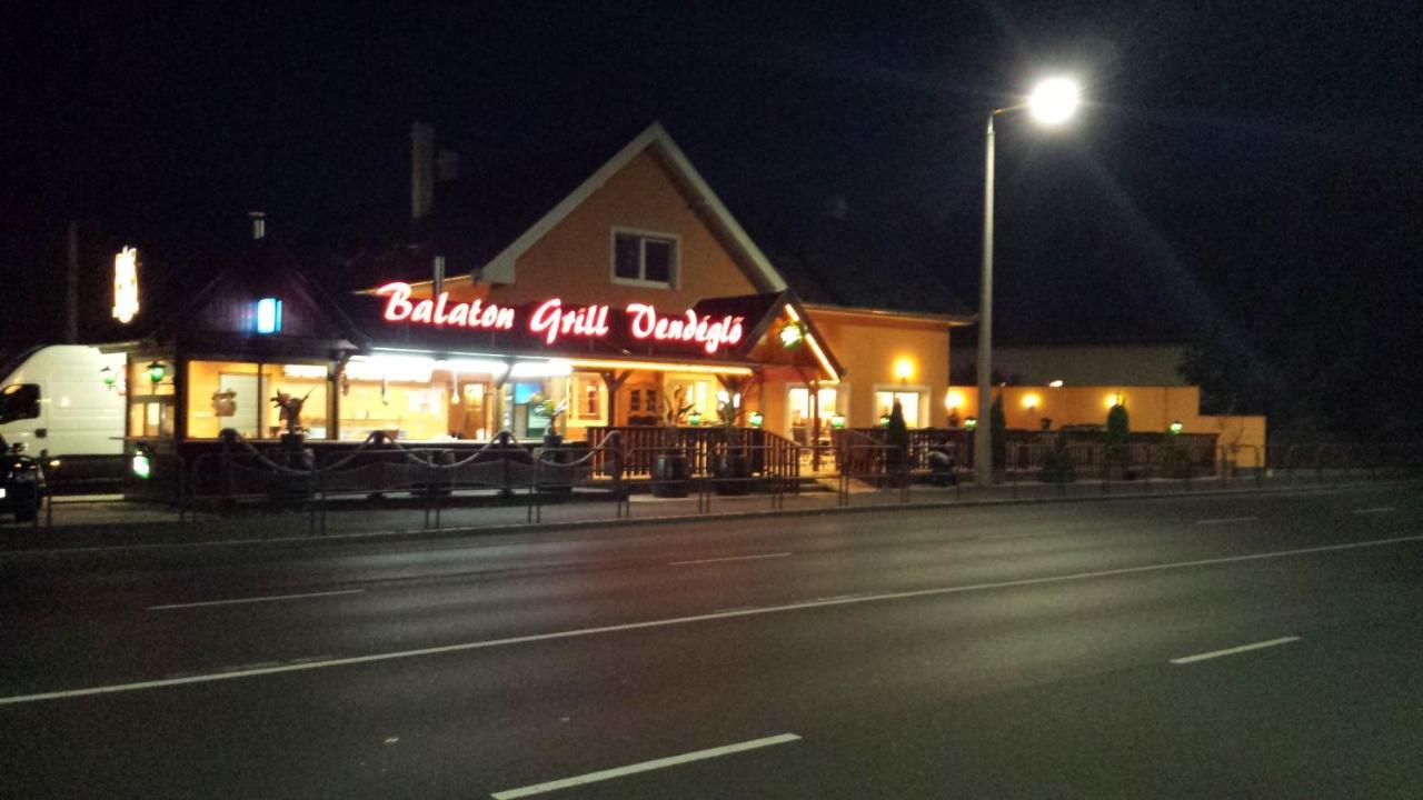 Balaton Grill Szallas שיופוק מראה חיצוני תמונה